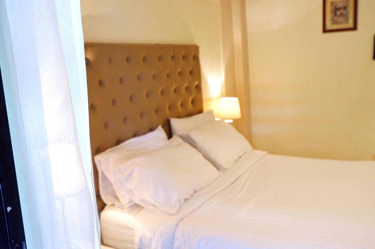 โรงแรมอินจัน Inn-Chan Chanthaburi Exterior foto